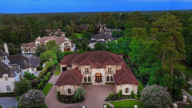 2 Lace Point, The Woodlands, TX 77382