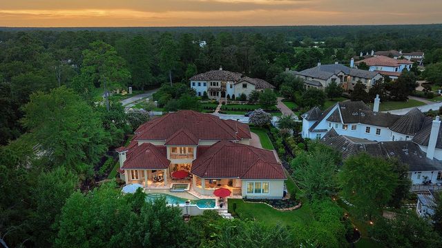 2 Lace Point, The Woodlands, TX 77382