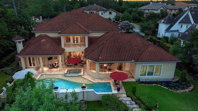 2 Lace Point, The Woodlands, TX 77382