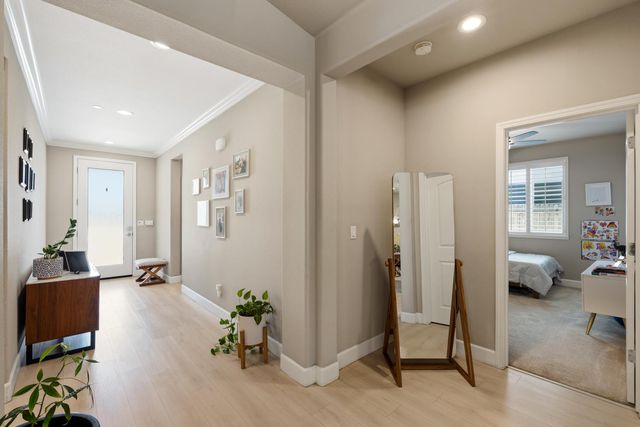 1603 Banister Ln, Manteca, CA 95337