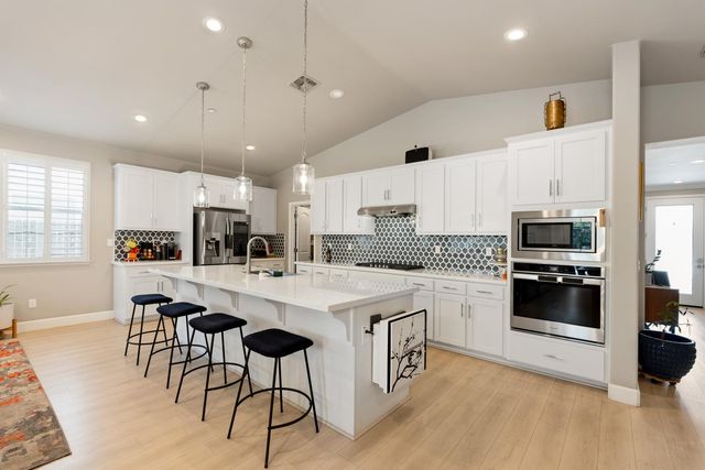 1603 Banister Ln, Manteca, CA 95337