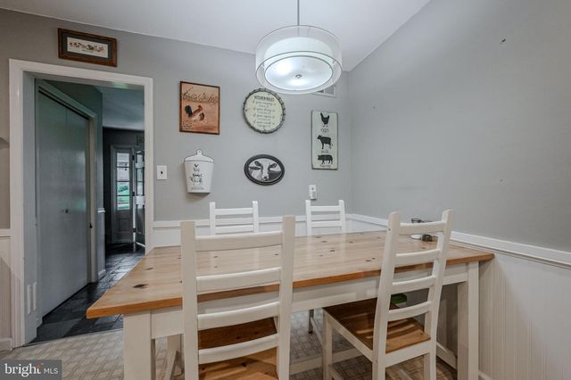 14 WORRAL CT, Newark, DE 19711