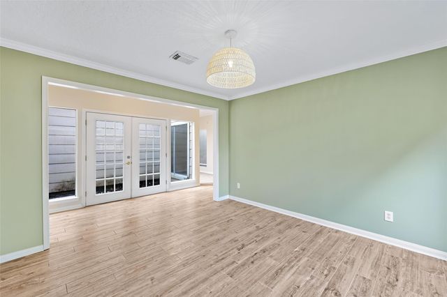 10735 Kitty Brook Drive, Houston, TX 77071