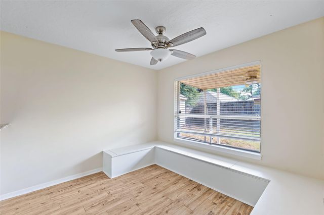 10735 Kitty Brook Drive, Houston, TX 77071