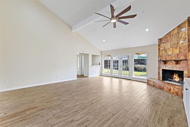 10735 Kitty Brook Drive, Houston, TX 77071