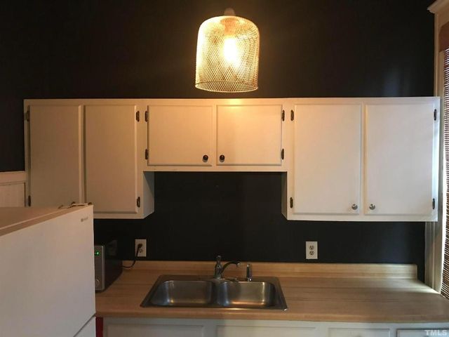 801 Glenwood Avenue, Raleigh, NC 27605