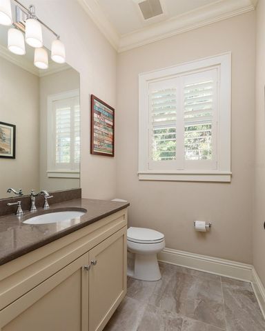 852 CORDOVA BOULEVARD NE, St Petersburg, FL 33704