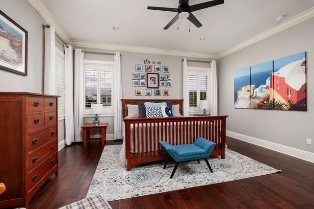 852 CORDOVA BOULEVARD NE, St Petersburg, FL 33704