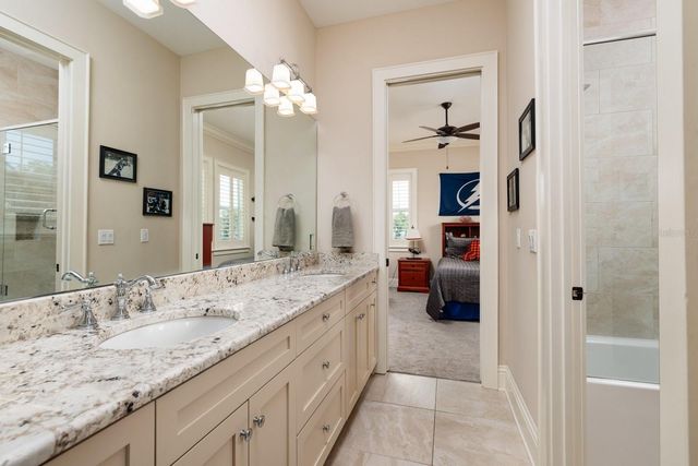 852 CORDOVA BOULEVARD NE, St Petersburg, FL 33704