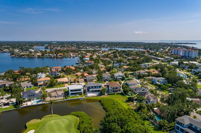 852 CORDOVA BOULEVARD NE, St Petersburg, FL 33704