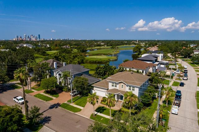 852 CORDOVA BOULEVARD NE, St Petersburg, FL 33704