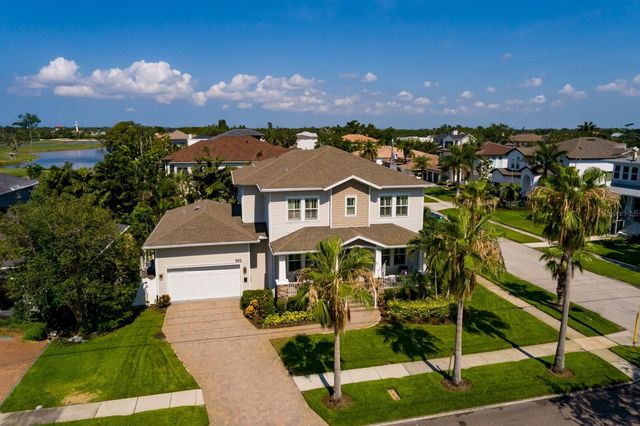 852 CORDOVA BOULEVARD NE, St Petersburg, FL 33704
