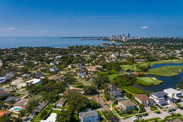 852 CORDOVA BOULEVARD NE, St Petersburg, FL 33704