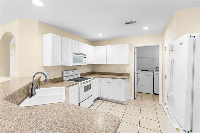 3809 NE 17th AVE, Cape Coral, FL 33909