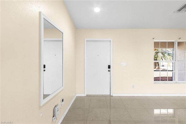 3809 NE 17th AVE, Cape Coral, FL 33909