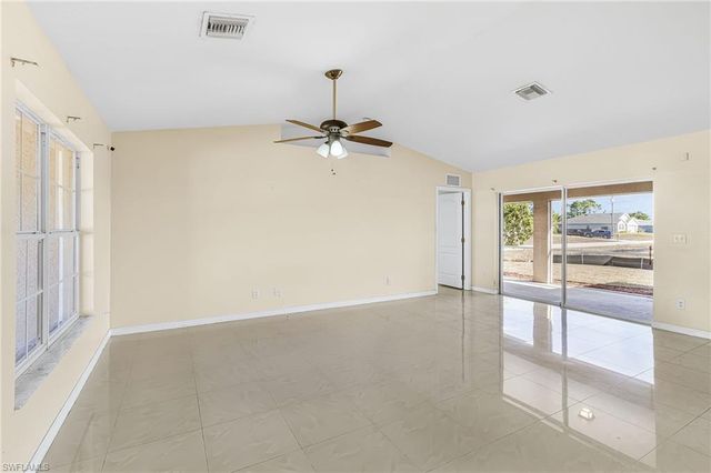 3809 NE 17th AVE, Cape Coral, FL 33909