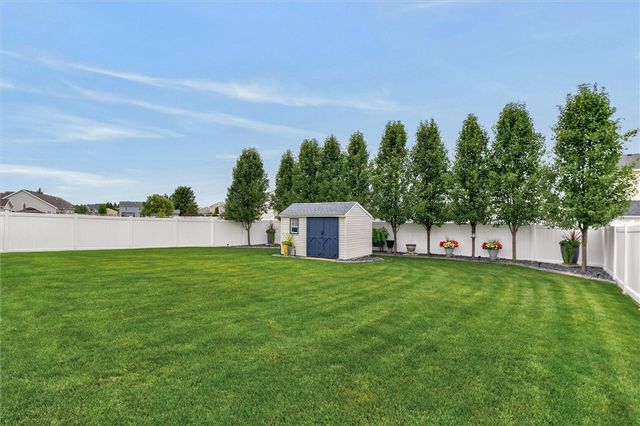 15 Aston Villa, Chili, NY 14514