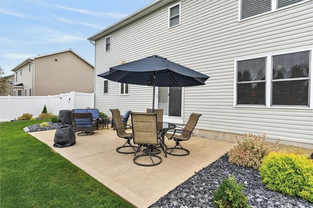 15 Aston Villa, Chili, NY 14514