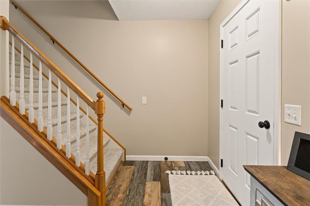15 Aston Villa, Chili, NY 14514