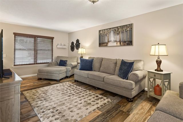 15 Aston Villa, Chili, NY 14514