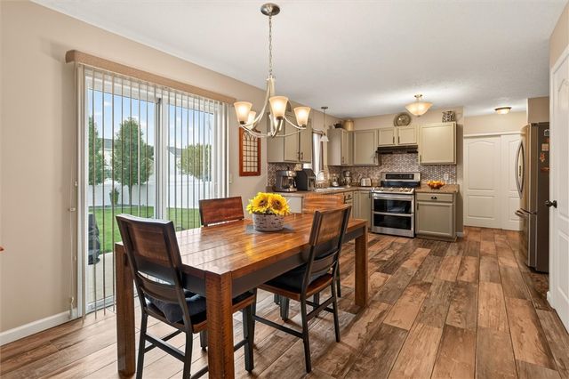15 Aston Villa, Chili, NY 14514