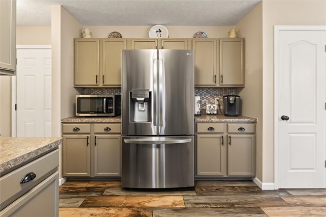 15 Aston Villa, Chili, NY 14514