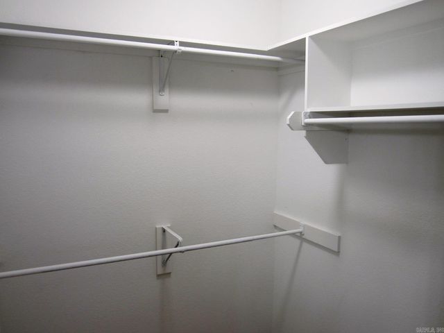 2415 Canterbury Court, Cabot, AR 72023