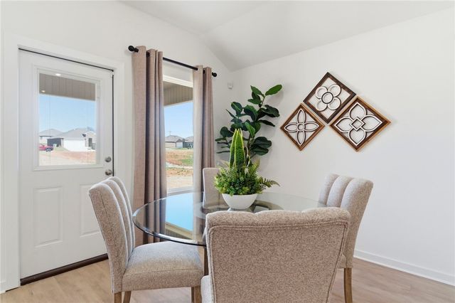 3050 Laredo Lane, Centerton, AR 72736