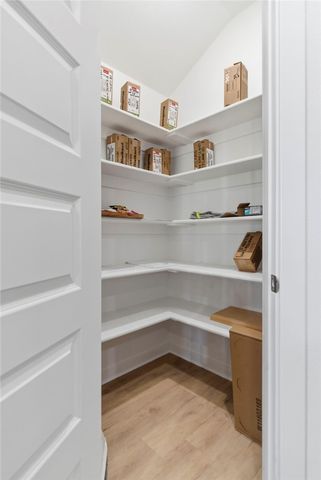 3050 Laredo Lane, Centerton, AR 72736