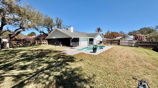 311 Anchor Way, St. Lucie Village, Fort Pierce, FL 34946