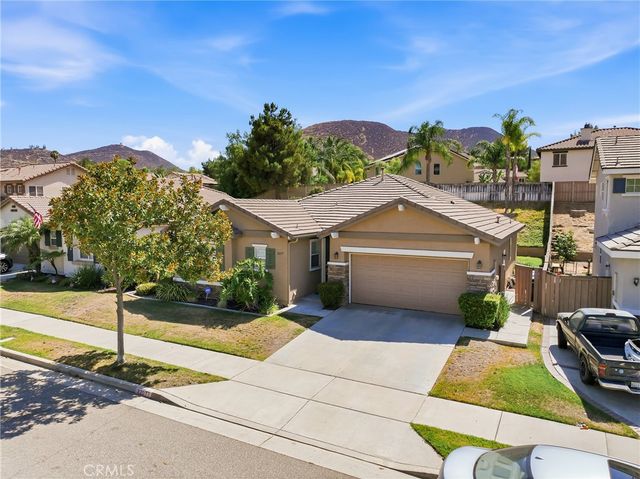 32077 Poppy Way, Lake Elsinore, CA 92532