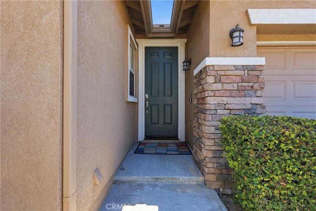 32077 Poppy Way, Lake Elsinore, CA 92532