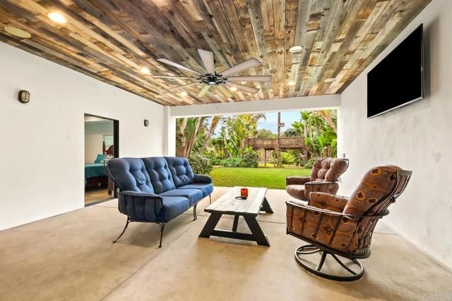 2955 Valley Street, Carlsbad, CA 92008