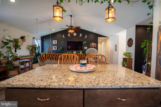 625 JENSEN WAY, Martinsburg, WV 25401