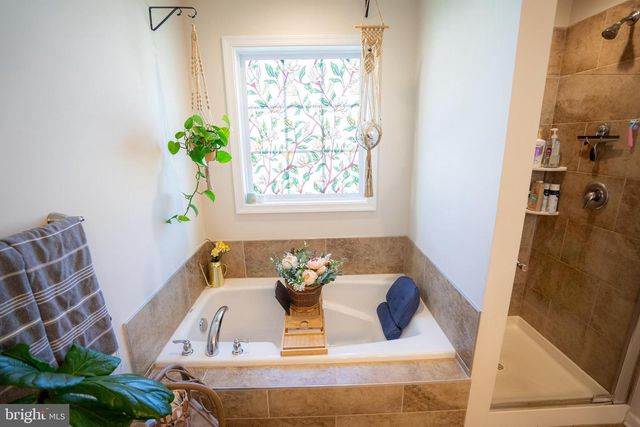625 JENSEN WAY, Martinsburg, WV 25401