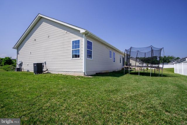 625 JENSEN WAY, Martinsburg, WV 25401