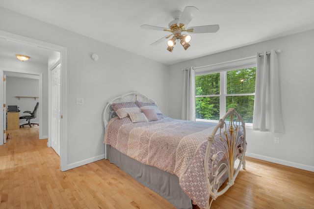 65 Newent Road, Lisbon, CT 06351