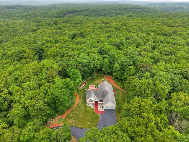 65 Newent Road, Lisbon, CT 06351