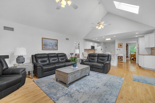 65 Newent Road, Lisbon, CT 06351