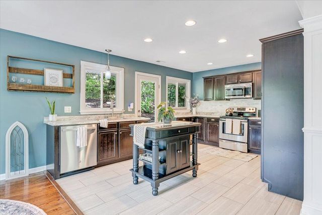 2801 Edgewood ST SW, Roanoke, VA 24015