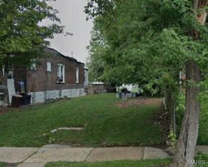 5151 Terry, St Louis, MO 63115