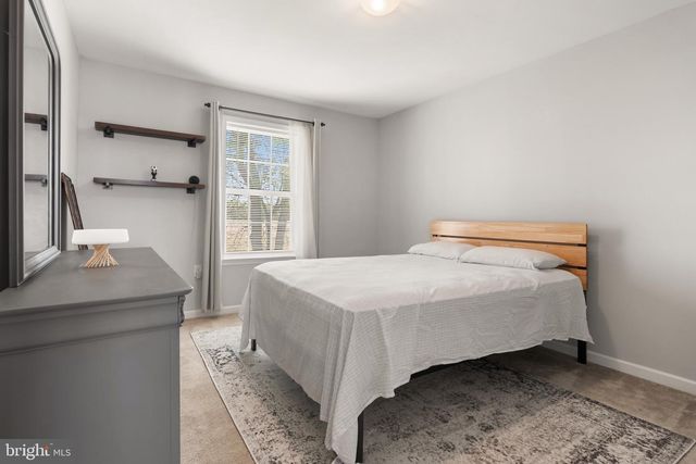 360 DINWIDDIE WAY, Kearneysville, WV 25430