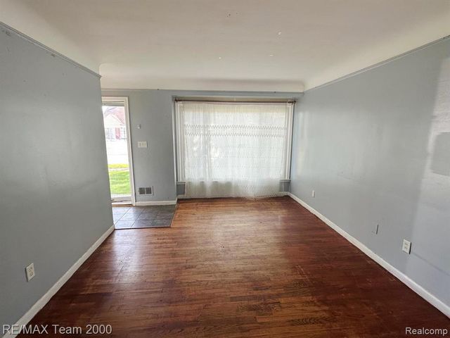 21230 Audette Street, Dearborn, MI 48124