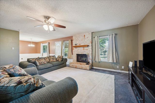 12902 Mystic DR, Manchaca, TX 78652