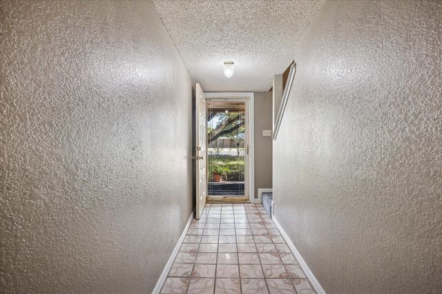 12902 Mystic DR, Manchaca, TX 78652