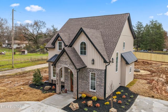 5734 Ball Rd, Knoxville, TN 37931