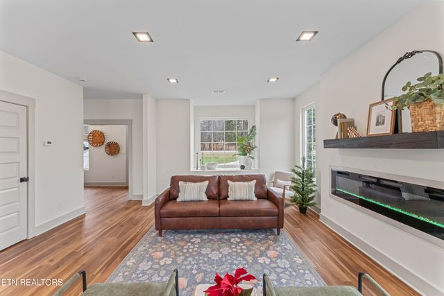 5734 Ball Rd, Knoxville, TN 37931