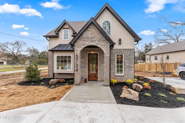 5734 Ball Rd, Knoxville, TN 37931