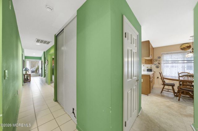 2315 Kira Court, Toms River, NJ 08755