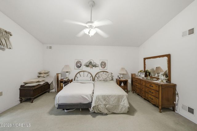 2315 Kira Court, Toms River, NJ 08755